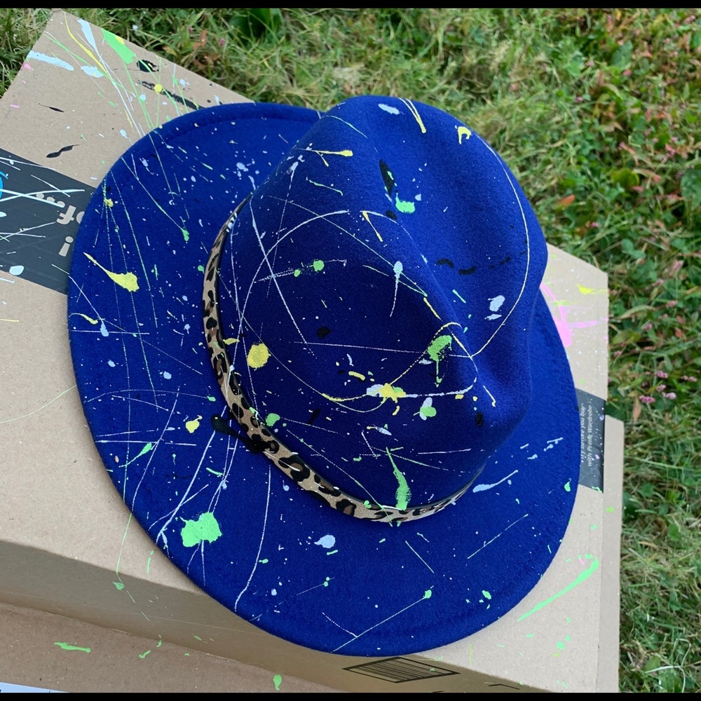 Customized Fedoras